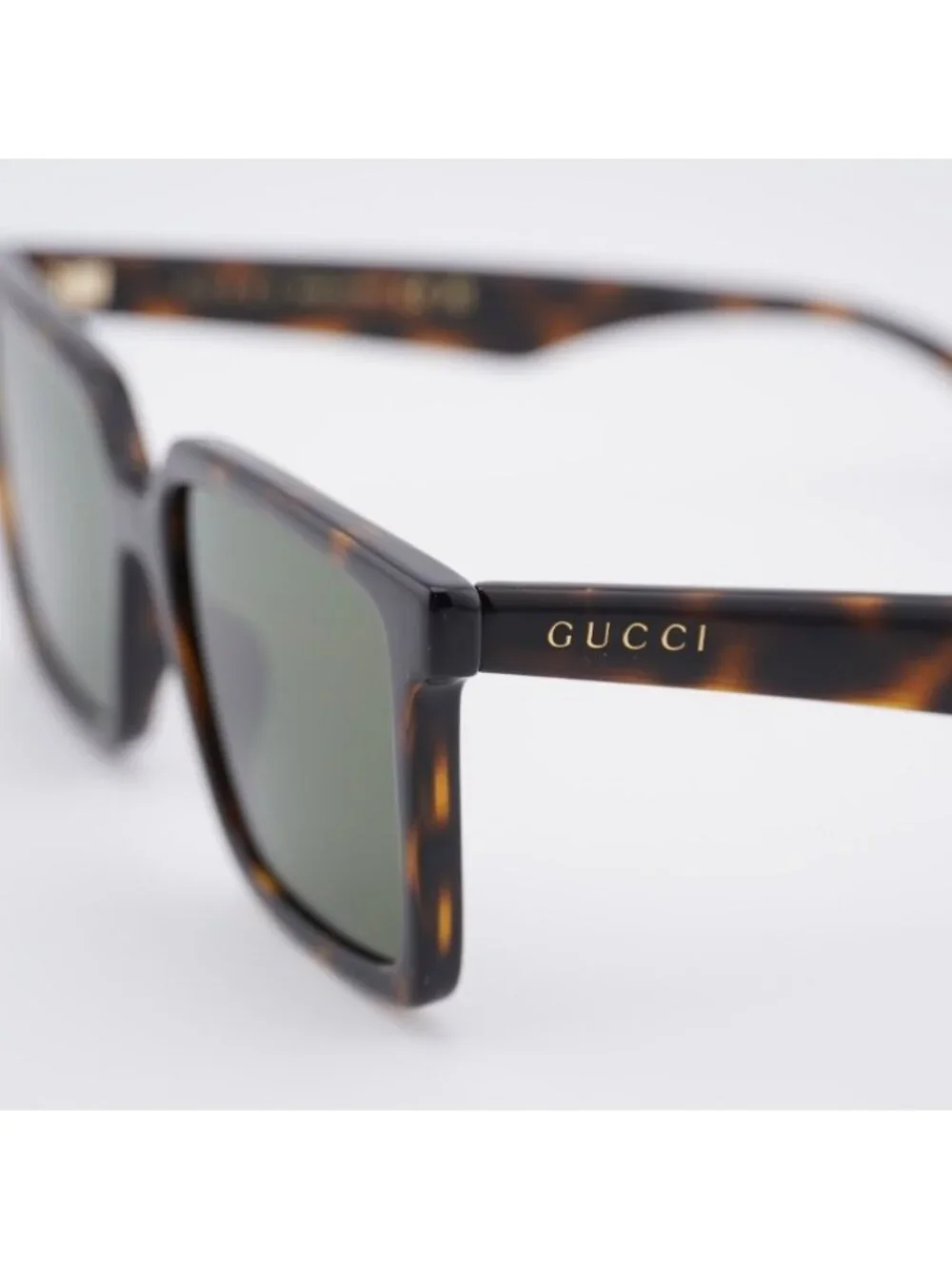 Gucci GG1540S 002 Sunglasses Havana Square Frame, Green Lenses